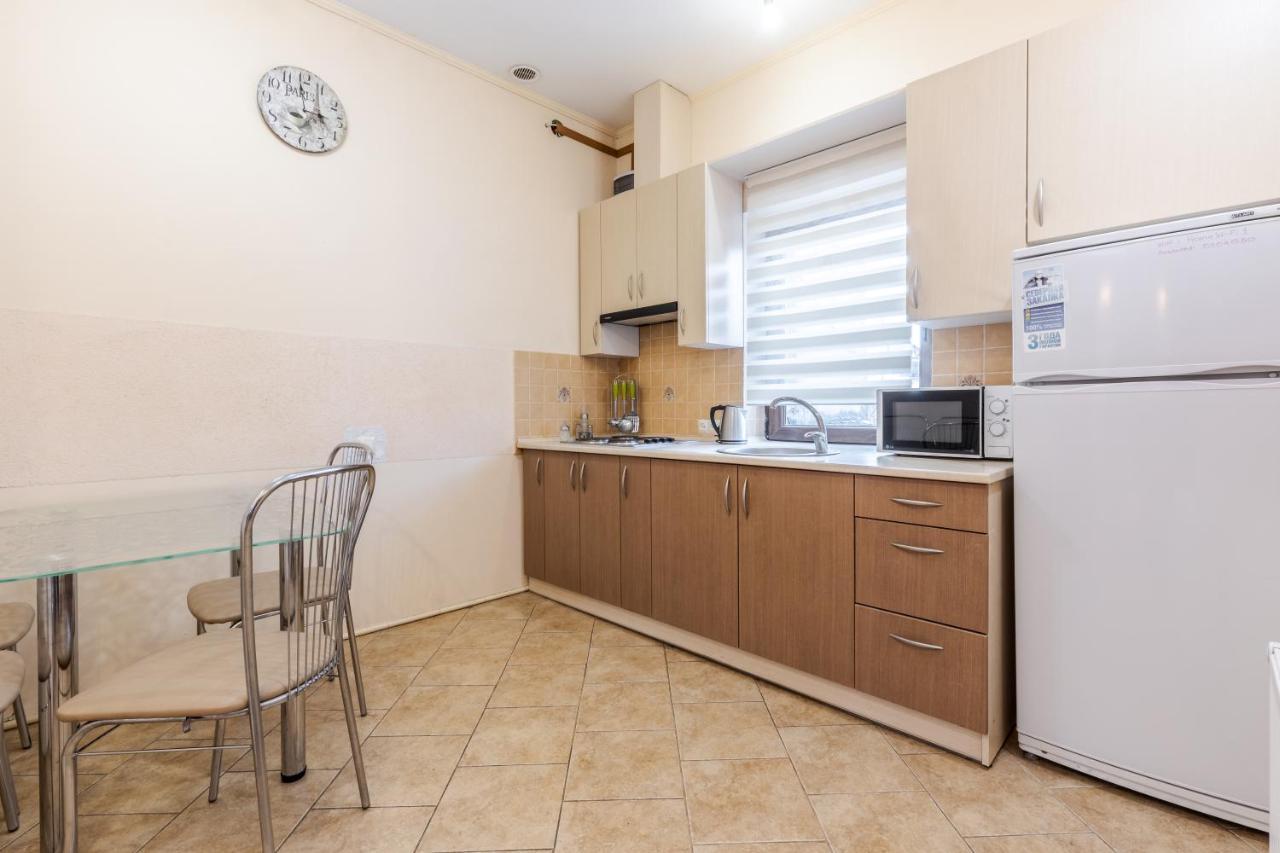 Mangal And Terrace In Center Apartment Лвив Екстериор снимка