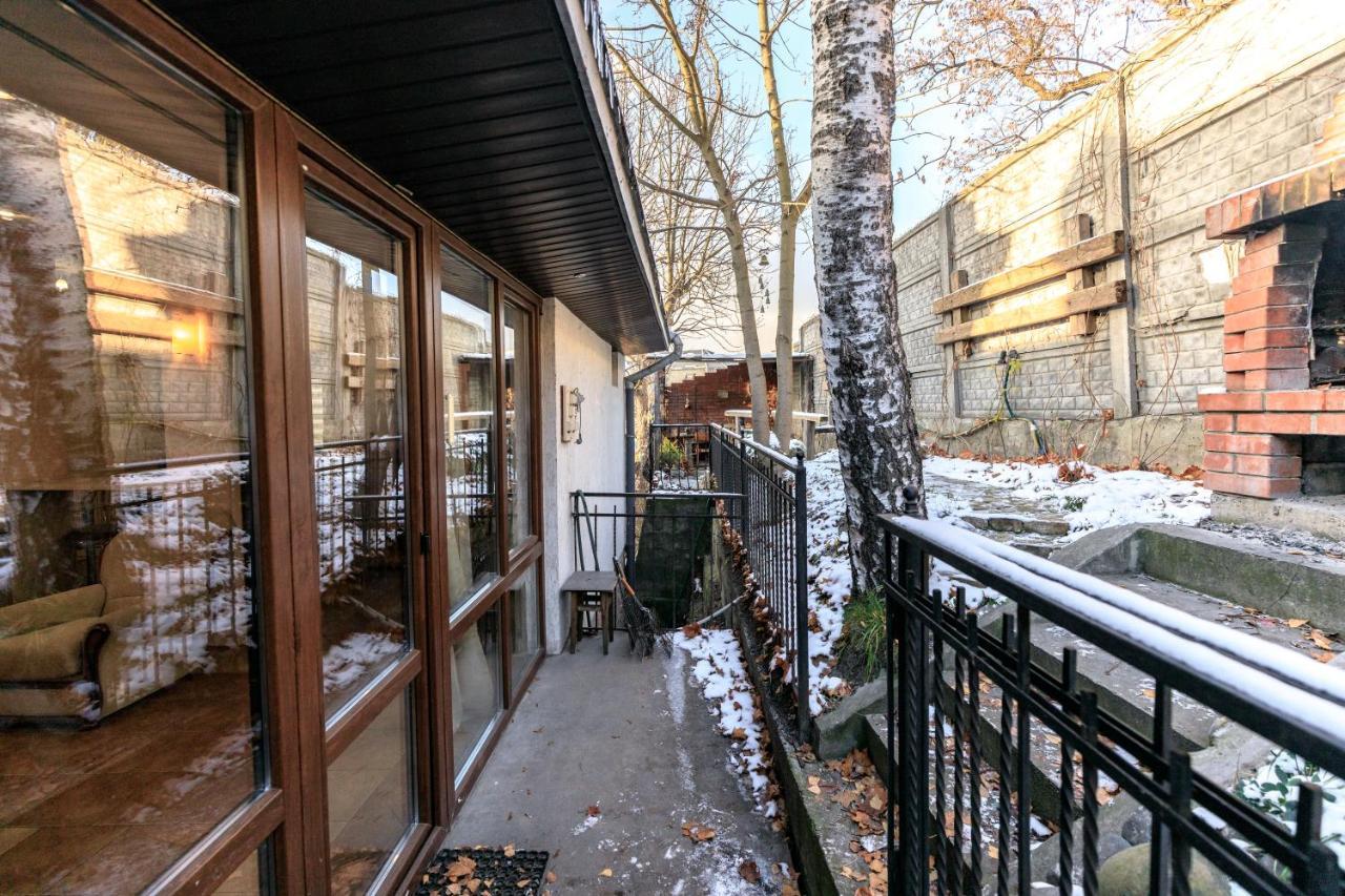 Mangal And Terrace In Center Apartment Лвив Екстериор снимка